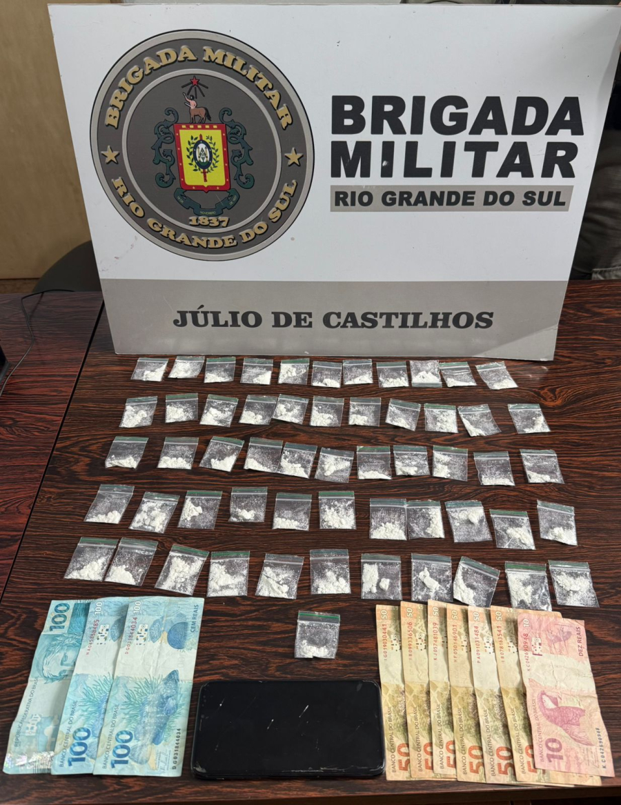 Brigada Militar de Júlio de Castilhos abordou indivíduo que foi flagrado em atitude suspeita.