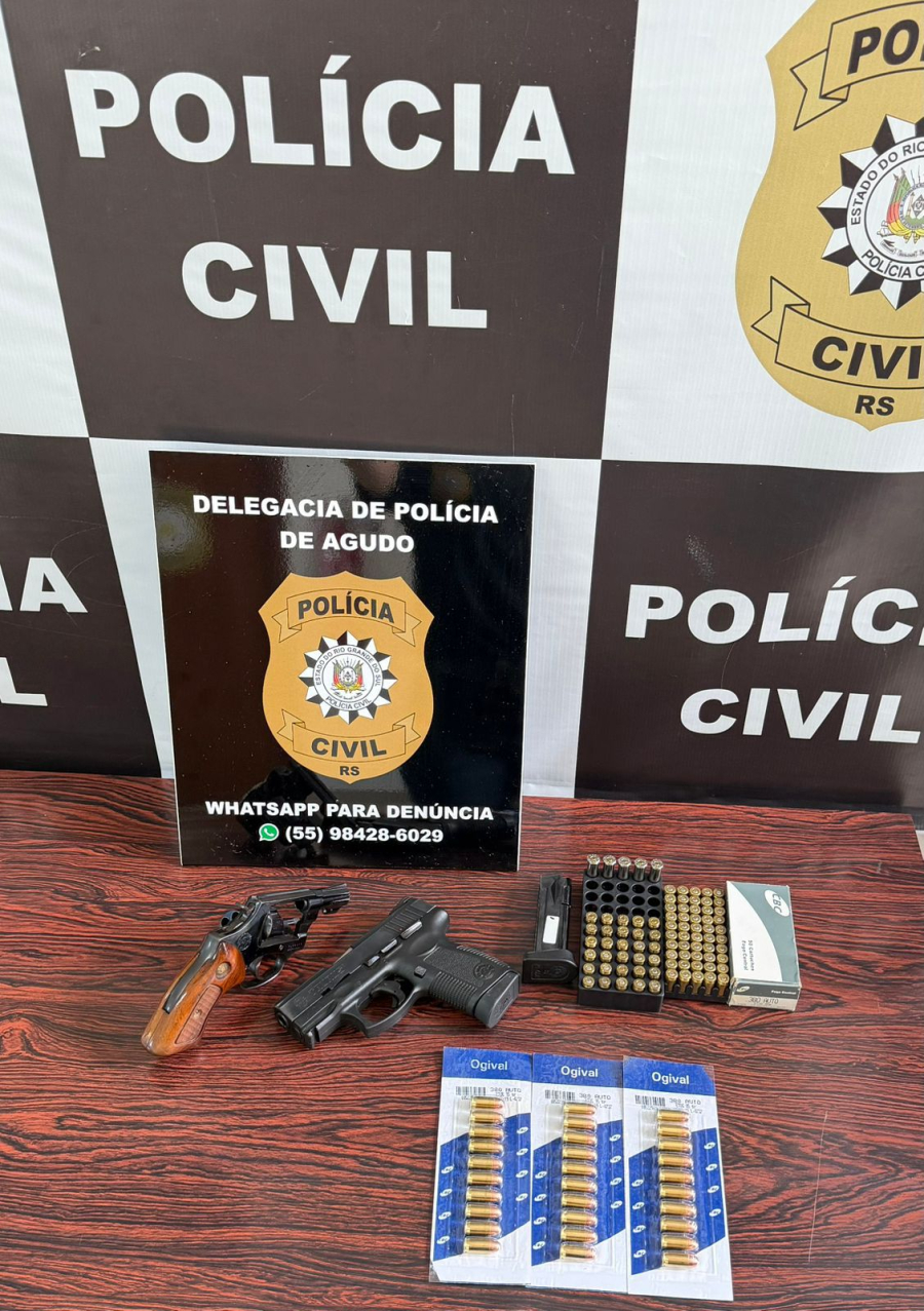 POLÍCIA CIVIL CUMPRE MANDADO DE BUSCA E APREENSÃO E APREENDE ARMAS DE FOGO E MUNIÇÕES.